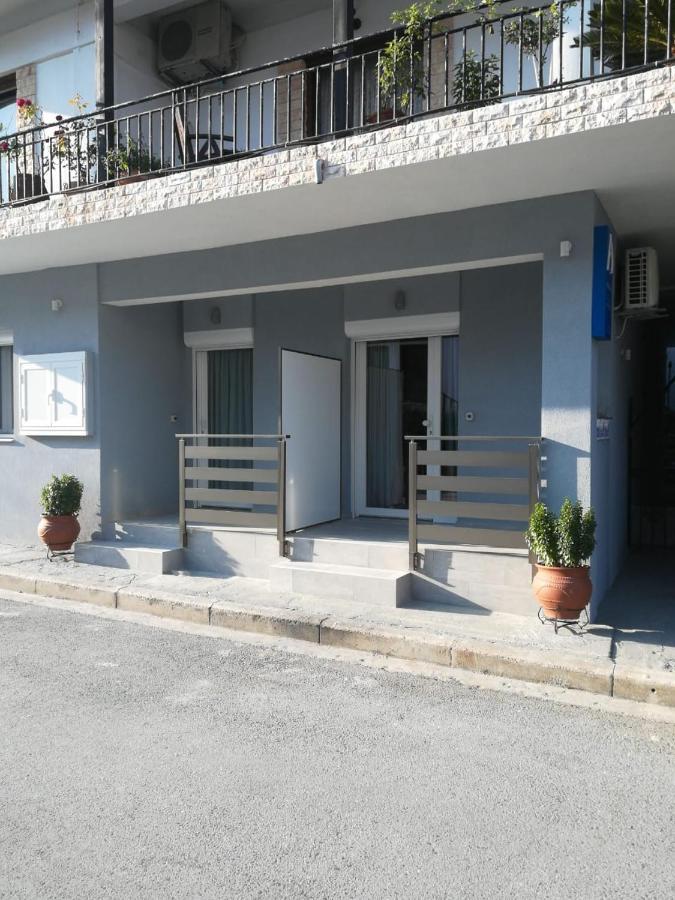 Aiolos Blu Luxury Apartments Nea Roda Exterior foto